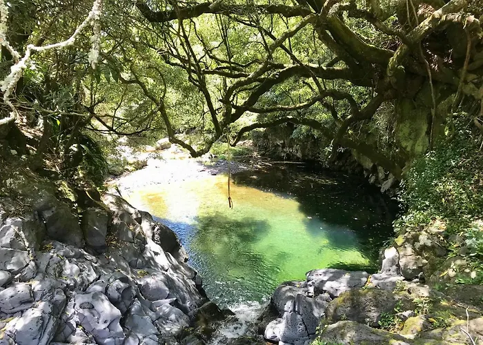 Casa Da Cascata Do Segredo * Vila Franca do Campo