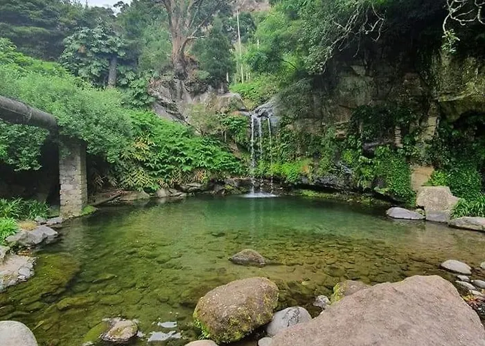 Casa Da Cascata Do Segredo * Vila Franca do Campo