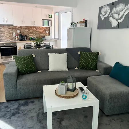 Casa Da Cascata Do Segredo * Vila Franca do Campo